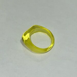 New Yellow Chunky Asymmetrical Resin Ring Size US 9.5 Y2K Fashion Festival Rave